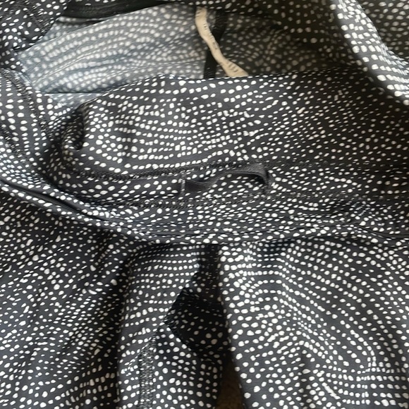 Lululemon Speed Wunder Tight *Asym
Free Spirit Ice Grey Black / Black 6 - Picture 8 of 10